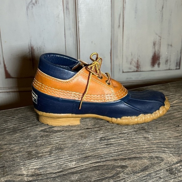 L.L. Bean Gumshoes 3-Eye Waterproof Vintage Mid Ankle Bean Boots Womens Sz 5 USA - Picture 5 of 10